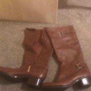 NEVER WORN Brown Bandolino Leather Boots